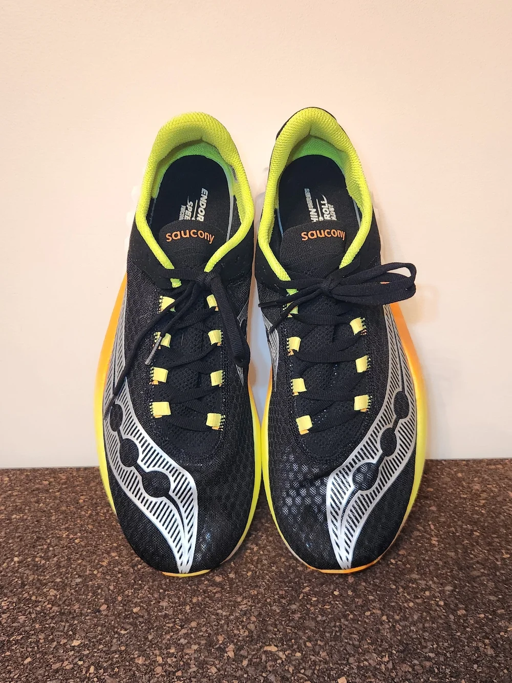 Saucony Endorphin Pro Running Shoes Mens Size 12
